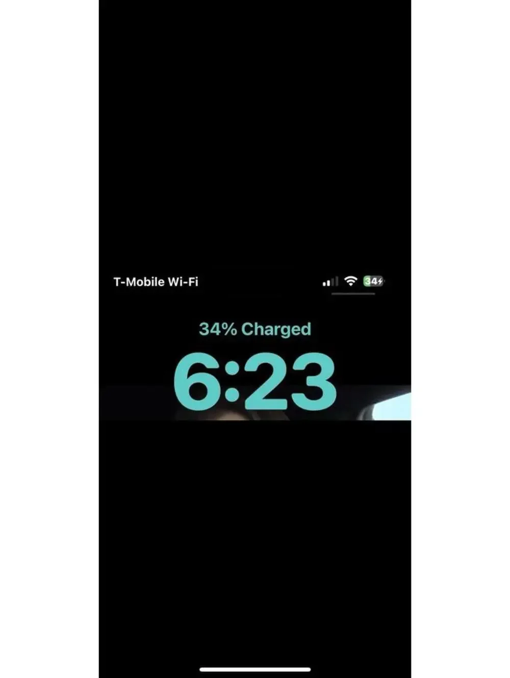 Naztech Ultimate Charging Station Pro-Missing Removable Battery, 4 different